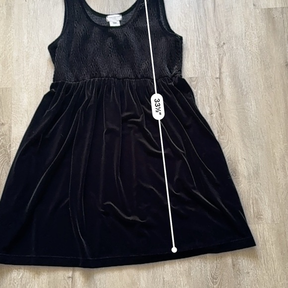 Vintage 90’s Black Velvet Baby doll Dress - Picture 3 of 6